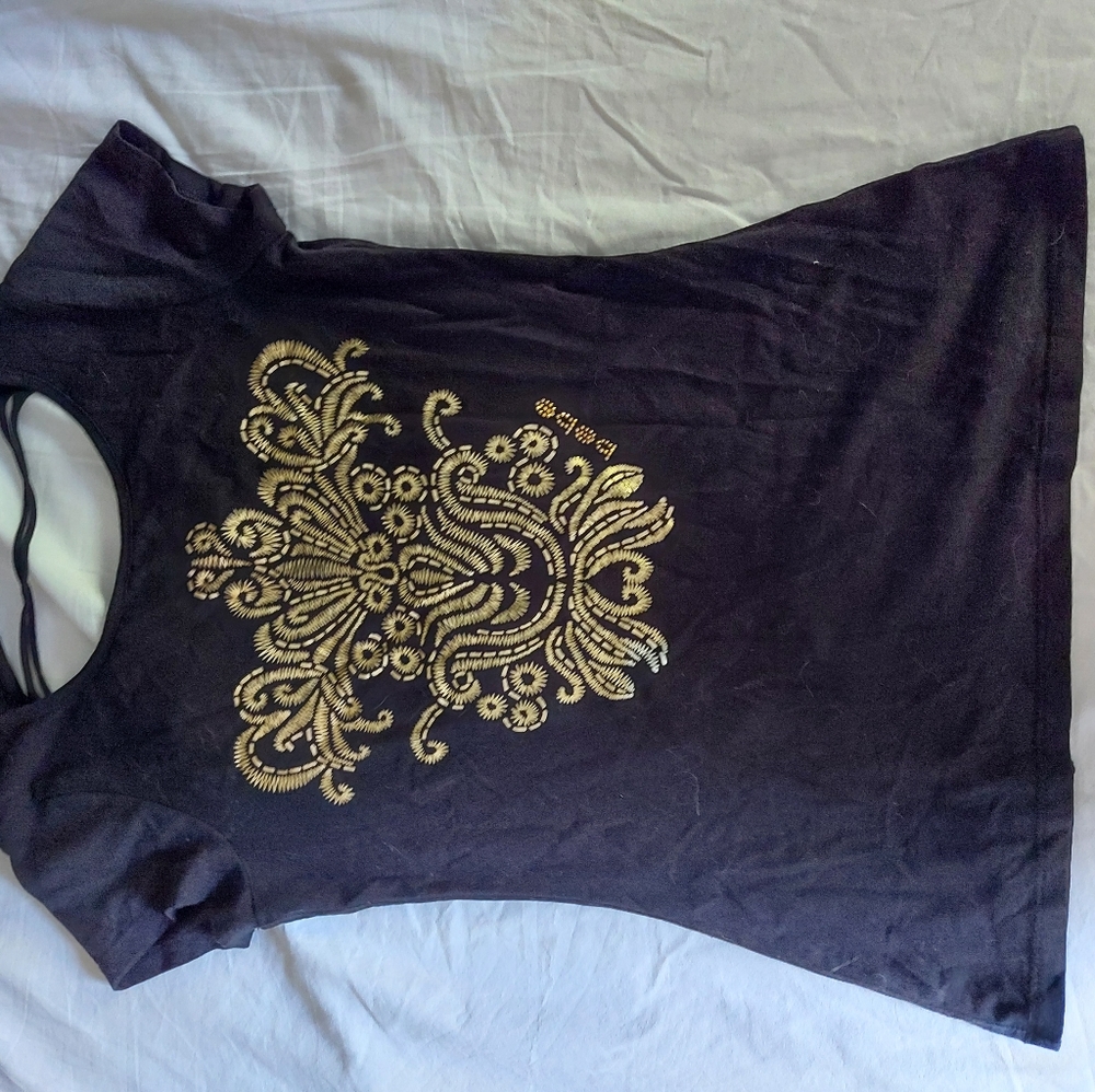 Bebe strappy back t-shirt size XS